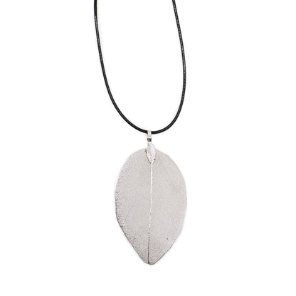 Necklace - Bravery Leaf - Silver